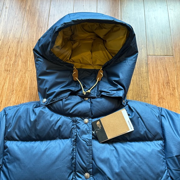 The North Face Women’s 71 Sierra Down Cropped Jacket in Shady Blue Size Small - Picture 4 of 12
